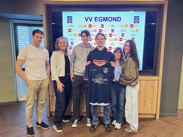 Oskar Kuqi ook terug op het oude nest in Egmond